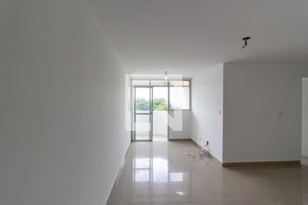 Sala de apartamento para alugar com 3 quartos, 62m² em Vila Sofia, São Paulo