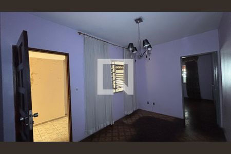 Sala de casa para alugar com 3 quartos, 123m² em Baeta Neves, Santo André