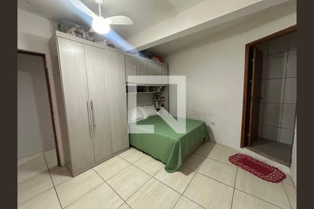 Suíte de casa para alugar com 2 quartos, 170m² em Jardim Florida, Barueri