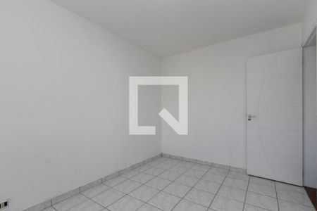 Quarto 1 de apartamento para alugar com 2 quartos, 60m² em Jardim São Luís, São Paulo
