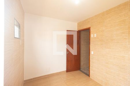 Quarto 1 de casa de condomínio para alugar com 2 quartos, 60m² em Campo Grande, Rio de Janeiro