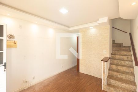 Sala de casa de condomínio para alugar com 2 quartos, 60m² em Campo Grande, Rio de Janeiro