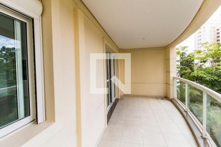 Sala de apartamento para alugar com 3 quartos, 136m² em Tamboré, Santana de Parnaíba