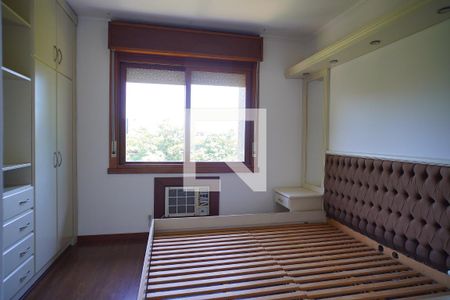 Quarto suíte de apartamento para alugar com 2 quartos, 100m² em Bela Vista, Porto Alegre