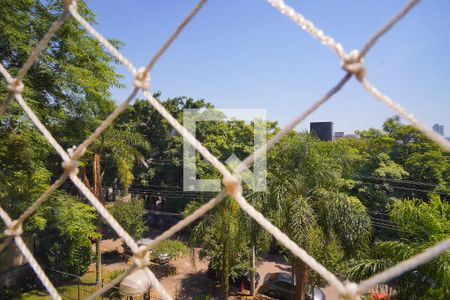 Sala_Vista de apartamento para alugar com 2 quartos, 100m² em Bela Vista, Porto Alegre