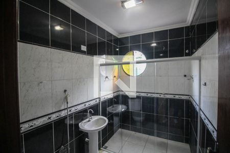 Banheiro da Suíte de apartamento para alugar com 2 quartos, 110m² em Centro, Nova Iguaçu