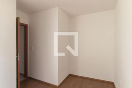 Quarto 2 de apartamento para alugar com 2 quartos, 44m² em Cidade Industrial de Curitiba, Curitiba