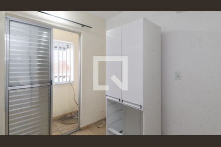 Quarto 2 de casa para alugar com 2 quartos, 70m² em Vila Nova Carolina, São Paulo