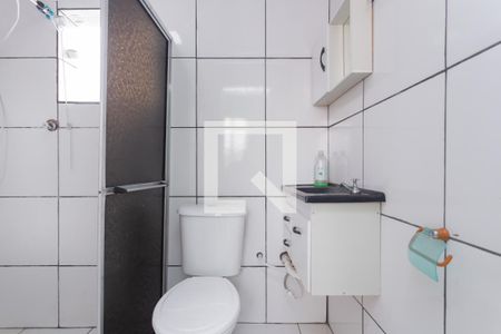 Banheiro de casa para alugar com 1 quarto, 50m² em Jardim Gianetti, São Paulo