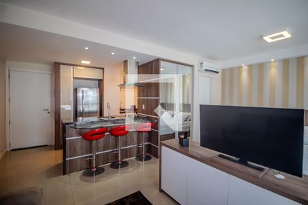 Sala/Cozinha/Suite de kitnet/studio para alugar com 1 quarto, 41m² em Praia de Belas, Porto Alegre