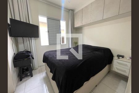 Suíte de casa de condomínio à venda com 3 quartos, 170m² em Jardim Cláudia, São Paulo