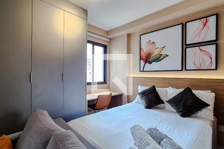 Quarto de kitnet/studio para alugar com 1 quarto, 27m² em Barra Funda, São Paulo