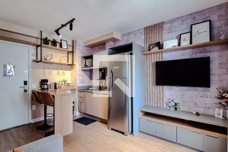 Sala de kitnet/studio para alugar com 1 quarto, 27m² em Barra Funda, São Paulo