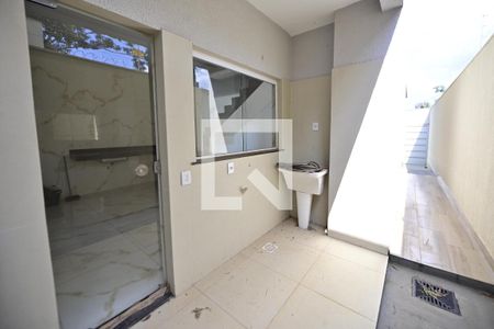 Casa para alugar com 3 quartos, 87m² em Residencial Recanto do Bosque, Goiânia