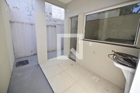 Casa para alugar com 3 quartos, 87m² em Residencial Recanto do Bosque, Goiânia