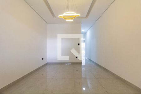 Sala de casa à venda com 3 quartos, 100m² em Parque Paineiras, São Paulo