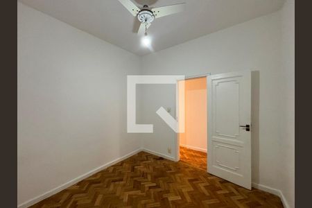 Quarto 1 de apartamento para alugar com 3 quartos, 110m² em Leme, Rio de Janeiro