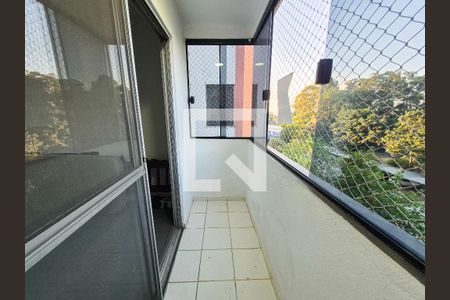 Sacada de apartamento à venda com 2 quartos, 57m² em Parque das Camelias, Campinas