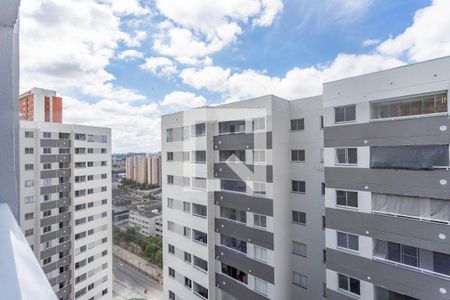 Vista da varanda de apartamento à venda com 2 quartos, 45m² em Canhema, Diadema