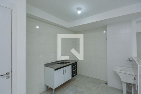 Sala/Cozinha de apartamento para alugar com 2 quartos, 38m² em Vila Marari, São Paulo