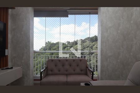 Sala / Vista de apartamento para alugar com 2 quartos, 52m² em Furnas, São Paulo