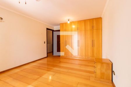 Quarto 1 suite de casa para alugar com 3 quartos, 140m² em Cajuru, Curitiba