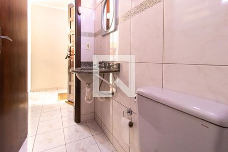 Lavabo de casa para alugar com 3 quartos, 140m² em Cajuru, Curitiba