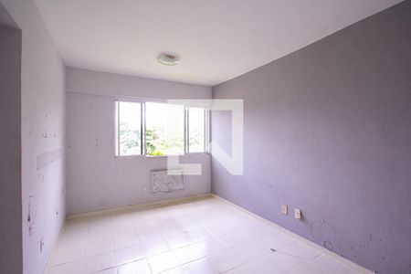 Sala de apartamento para alugar com 2 quartos, 57m² em Mutondo, São Gonçalo