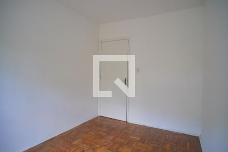Quarto 2 de apartamento para alugar com 2 quartos, 56m² em Vila Ipiranga, Porto Alegre