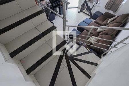 Escada de casa de condomínio à venda com 3 quartos, 86m² em Arvoredo Ii, Contagem