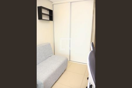 Escritório de apartamento para alugar com 2 quartos, 71m² em Jardim Armação, Salvador