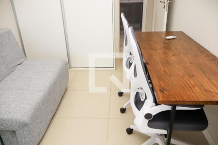 Escritório de apartamento para alugar com 2 quartos, 71m² em Jardim Armação, Salvador