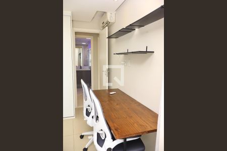 Escritório de apartamento para alugar com 2 quartos, 71m² em Jardim Armação, Salvador