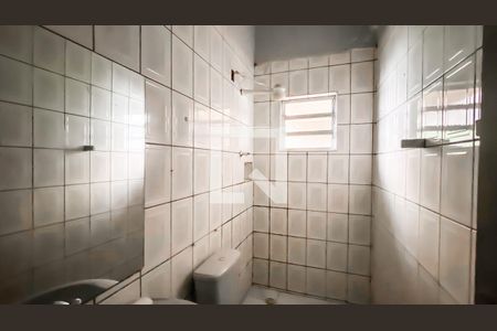 Banheiro de casa para alugar com 1 quarto, 40m² em Parque Artur Alvim, São Paulo