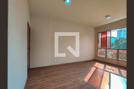 Sala de apartamento para alugar com 2 quartos, 75m² em Grajaú, Rio de Janeiro