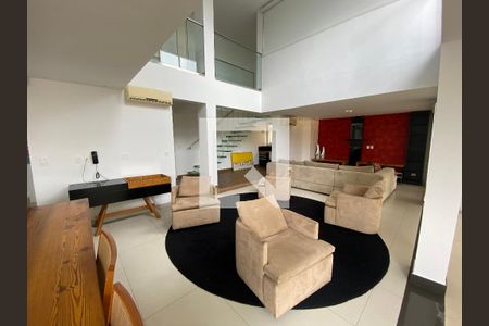 Sala 1 de apartamento para alugar com 1 quarto, 163m² em Brooklin Novo, São Paulo