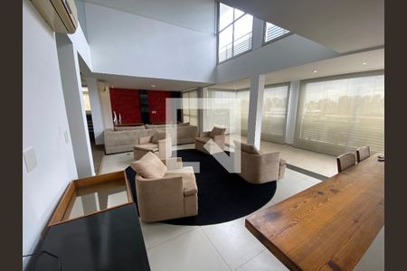 Sala 1 de apartamento para alugar com 1 quarto, 163m² em Brooklin Novo, São Paulo