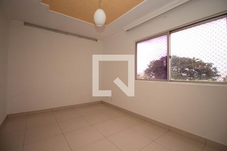 Sala de apartamento para alugar com 2 quartos, 60m² em Quadras Econômicas Lúcio Costa (guará), Brasília