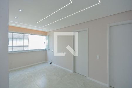 Sala/cozinha de apartamento para alugar com 2 quartos, 42m² em Vila Socorro, São Paulo