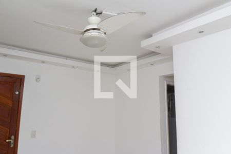 Sala de apartamento para alugar com 2 quartos, 45m² em Campo Grande, Rio de Janeiro