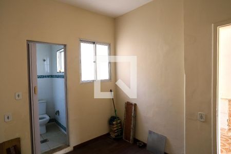 Suíte de casa à venda com 3 quartos, 175m² em Concórdia, Belo Horizonte