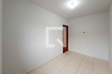 Quarto 1 de casa de condomínio para alugar com 2 quartos, 50m² em Parque das Americas, Praia Grande