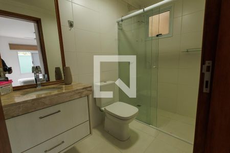 Banheiro Suíte de apartamento para alugar com 2 quartos, 100m² em Parque Sao Jorge, Taubaté