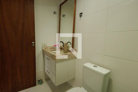 Banheiro Suíte de apartamento para alugar com 2 quartos, 100m² em Parque Sao Jorge, Taubaté