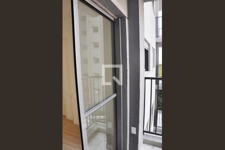 Detalhe - Varanda da Sala e Sala de Jantar de apartamento para alugar com 2 quartos, 44m² em Vila Albertina, São Paulo