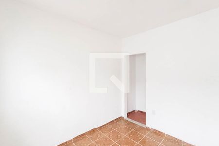 Sala de casa para alugar com 1 quarto, 35m² em Paciência, Rio de Janeiro