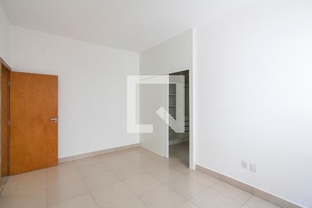 Suite 1 de casa de condomínio para alugar com 3 quartos, 200m² em Shopping Park, Uberlândia