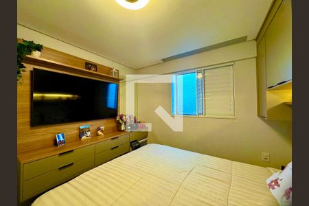 Quarto 1 de apartamento à venda com 2 quartos, 53m² em Jardim Vila Galvao, Guarulhos