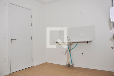 Detalhe - Sala e Cozinha de apartamento para alugar com 2 quartos, 28m² em Jardim Jaragua (sao Domingos), São Paulo