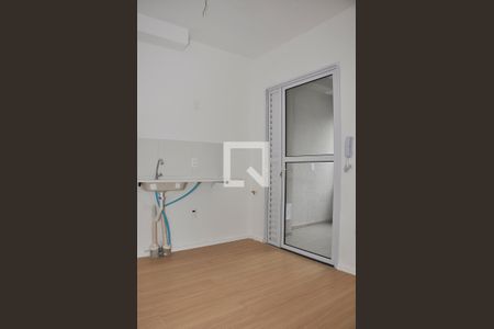 Detalhe - Sala e Cozinha de apartamento para alugar com 2 quartos, 28m² em Jardim Jaragua (sao Domingos), São Paulo